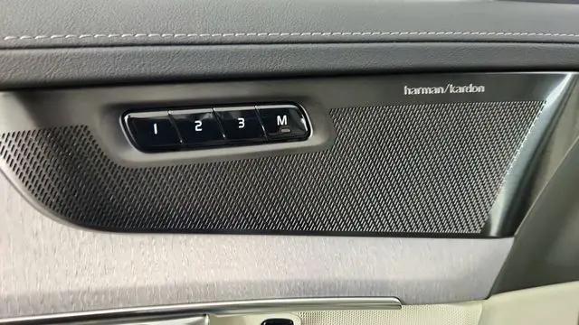 2026 Volvo XC90 Plug-In Hybrid Ultra, T8 AWD, Electric/Gasoline, Bright, 7 Seats