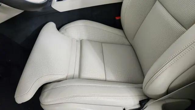 2026 Volvo XC90 Plug-In Hybrid Ultra, T8 AWD, Electric/Gasoline, Bright, 7 Seats