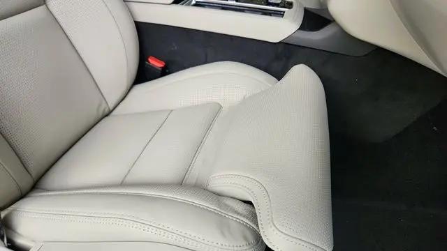 2026 Volvo XC90 Plug-In Hybrid Ultra, T8 AWD, Electric/Gasoline, Bright, 7 Seats