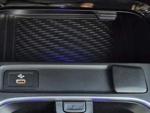 2026 Mercedes-Benz GLB 4MATIC