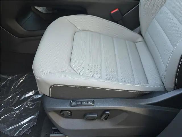 2026 Volkswagen Atlas Cross Sport SEL