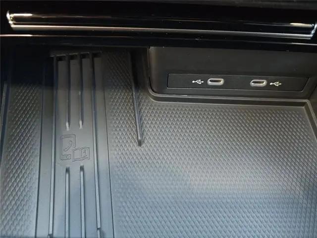 2026 Volkswagen Atlas Cross Sport SEL