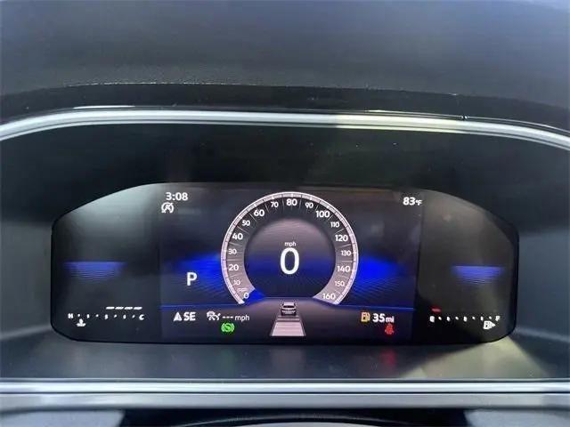 2026 Volkswagen Taos SE Black