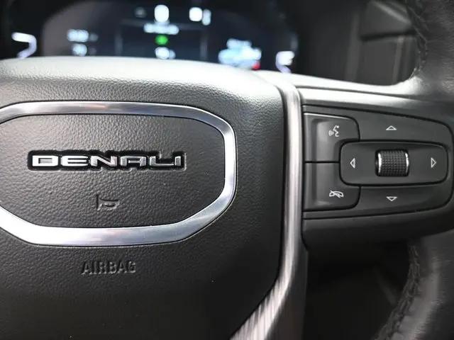 2023 GMC Yukon 4WD Denali Ultimate