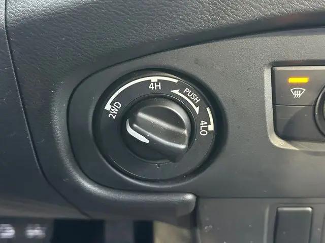 2023 Nissan Frontier Crew Cab PRO-4X 4x4