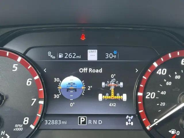 2023 Nissan Frontier Crew Cab PRO-4X 4x4