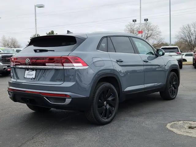 2026 Volkswagen Atlas Cross Sport SE with Technology