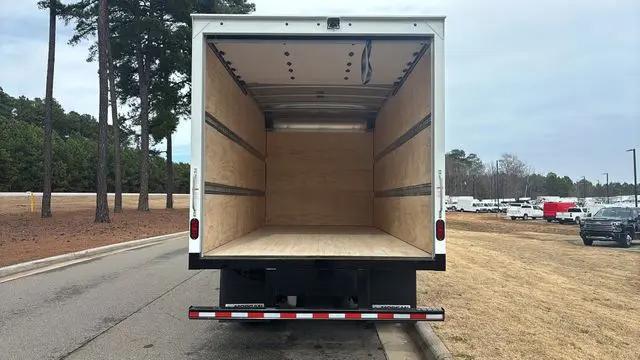 2025 Chevrolet 5500 5500 XG LCF Gas