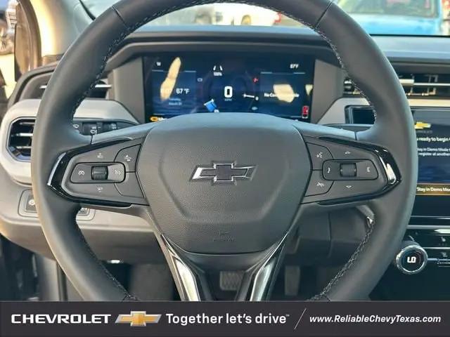 2027 Chevrolet Bolt LT FWD