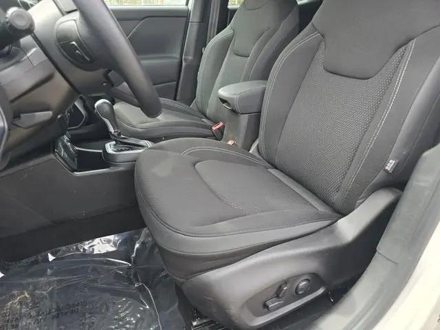 2023 Jeep Renegade Latitude 4x4