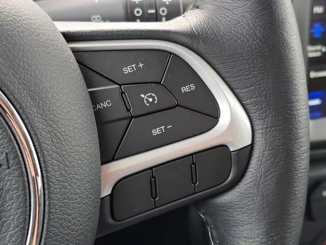 2023 Jeep Renegade Latitude 4x4