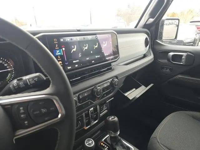 2025 Jeep Wrangler 4xe Sahara 4xe