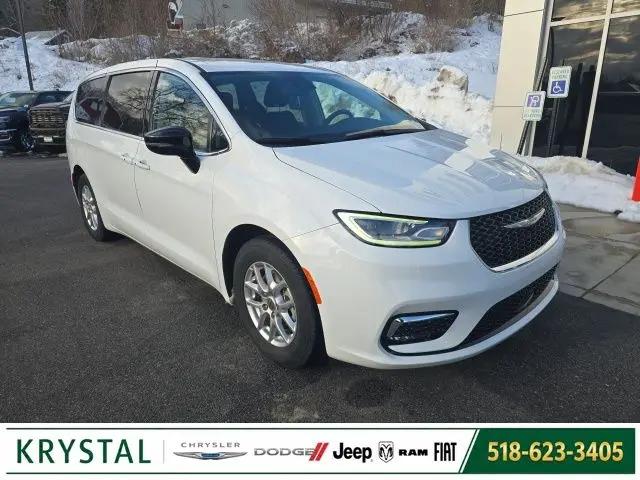 2024 Chrysler Pacifica Touring L for sale in Warrensburg, NY