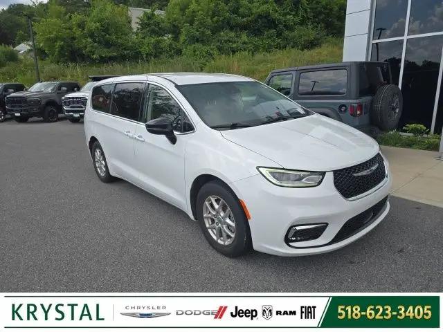 2024 Chrysler Pacifica Touring L for sale in Warrensburg, NY