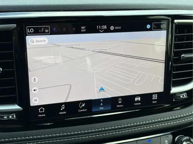 2026 Chrysler Pacifica Select AWD