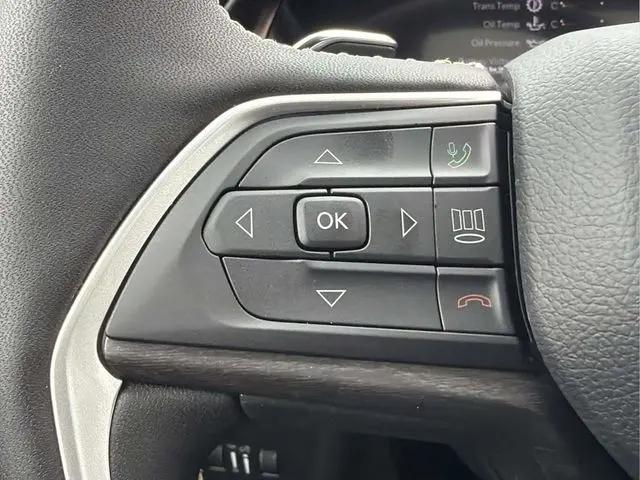 2026 Jeep Grand Cherokee Altitude 4x2