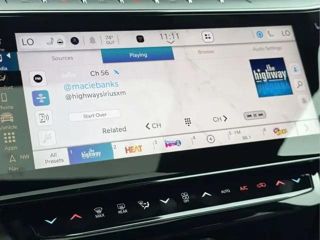 2026 Jeep Grand Cherokee Altitude 4x2