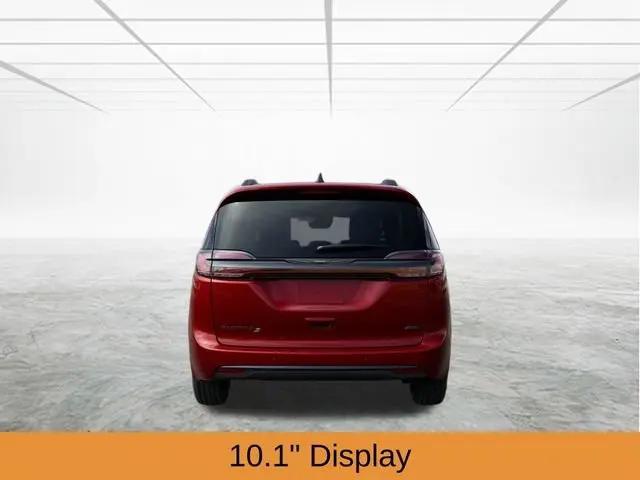 2026 Chrysler Pacifica Select AWD