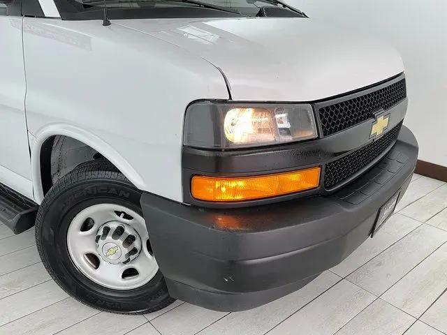 2023 Chevrolet Express Passenger RWD 3500 Extended Wheelbase LS