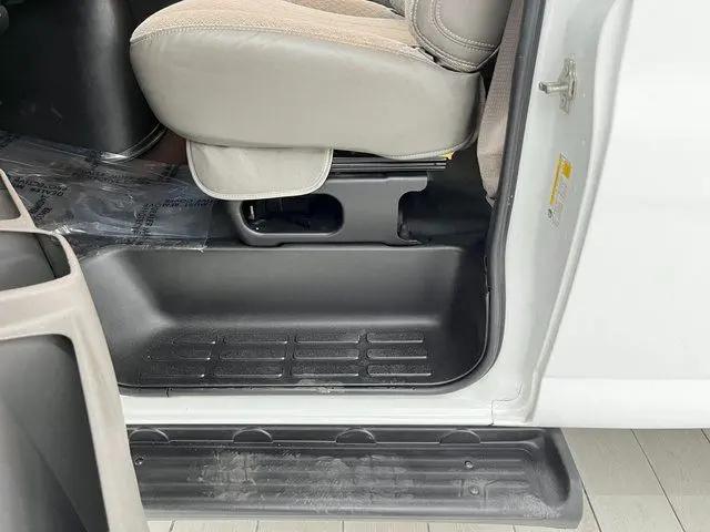 2023 Chevrolet Express Passenger RWD 3500 Extended Wheelbase LS