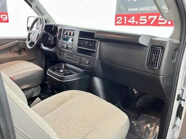 2023 Chevrolet Express Passenger RWD 3500 Extended Wheelbase LS