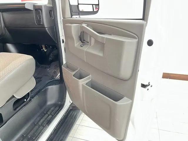 2023 Chevrolet Express Passenger RWD 3500 Extended Wheelbase LS