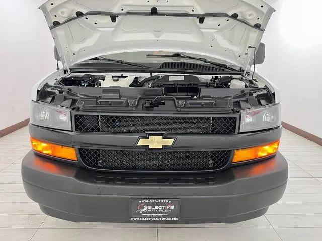 2023 Chevrolet Express Passenger RWD 3500 Extended Wheelbase LS