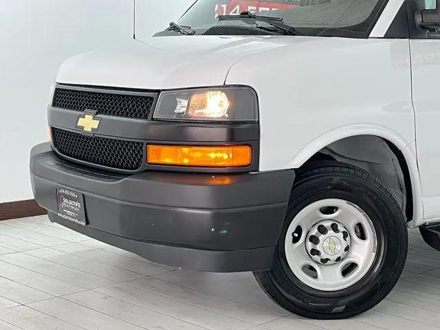 2023 Chevrolet Express Passenger RWD 3500 Extended Wheelbase LS