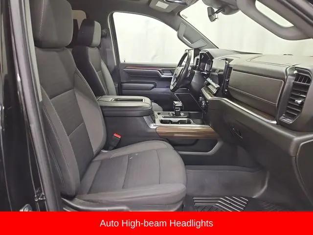 2022 Chevrolet Silverado 1500 4WD Crew Cab Short Bed RST