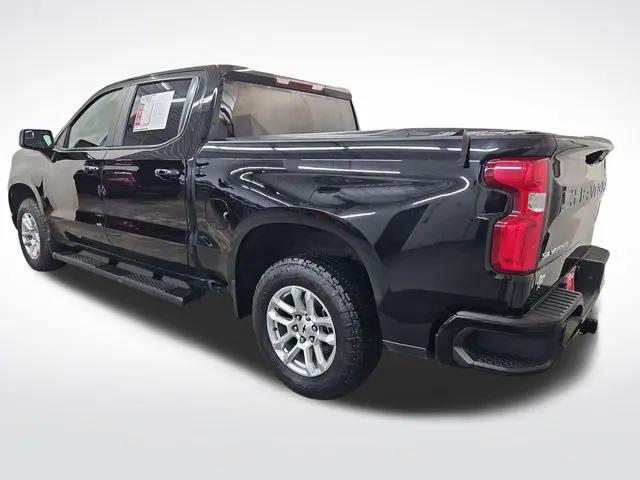 2022 Chevrolet Silverado 1500 4WD Crew Cab Short Bed RST
