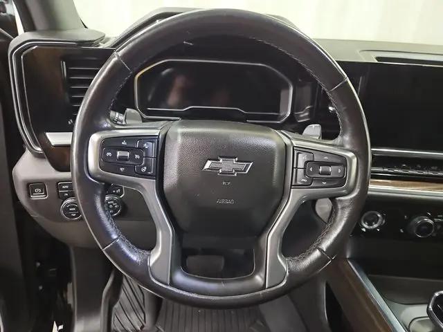 2022 Chevrolet Silverado 1500 4WD Crew Cab Short Bed RST