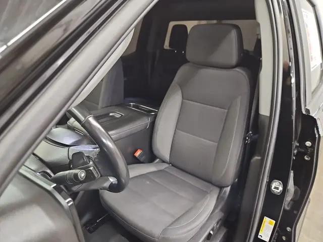 2022 Chevrolet Silverado 1500 4WD Crew Cab Short Bed RST