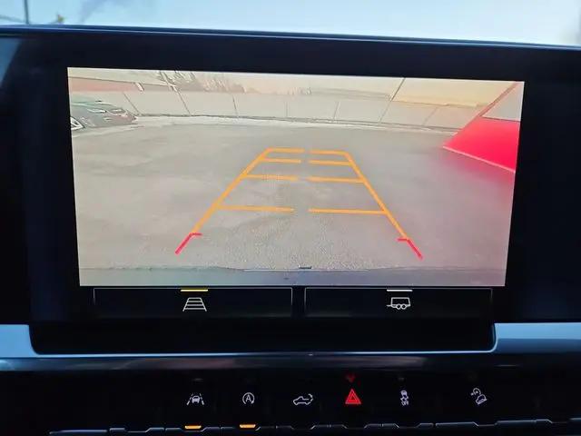 2022 Chevrolet Silverado 1500 4WD Crew Cab Short Bed RST