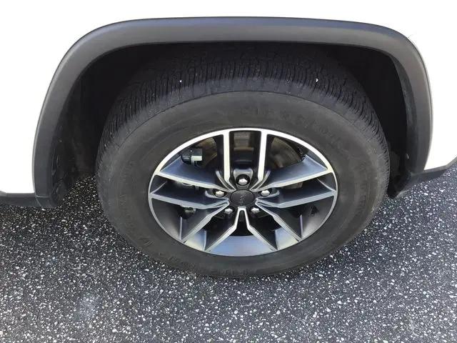 2022 Jeep Grand Cherokee Limited 4x2