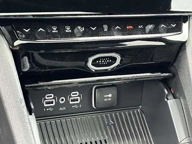 2026 Jeep Grand Cherokee Altitude 4x4