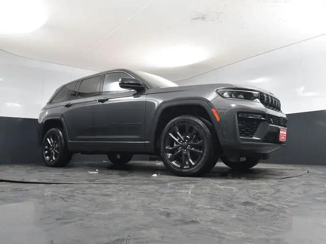 2026 Jeep Grand Cherokee Limited Reserve