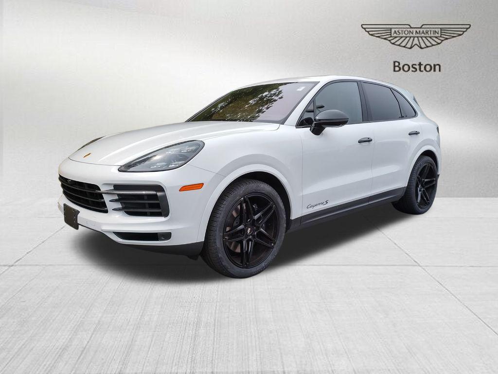 /2022 Porsche Cayenne