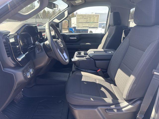 2026 GMC Sierra 2500HD Regular Cab, Long Bed, SLE, 4WD