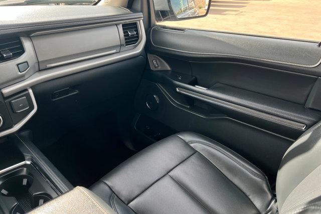 2022 Ford Expedition XLT MAX
