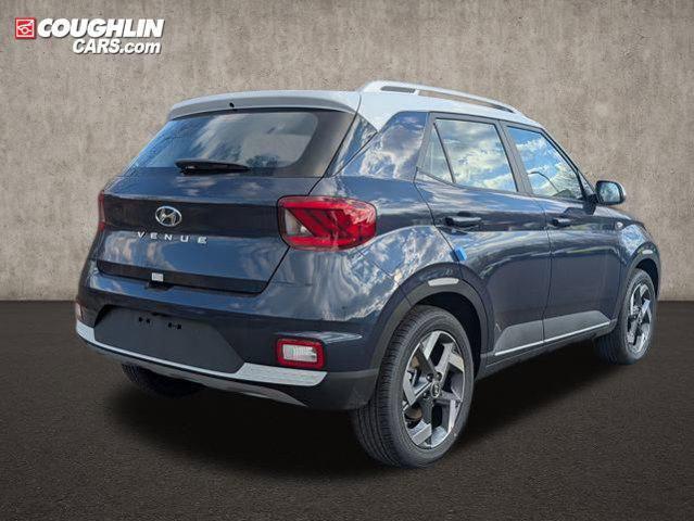 2026 Hyundai Venue SEL w/Two-Tone Roof