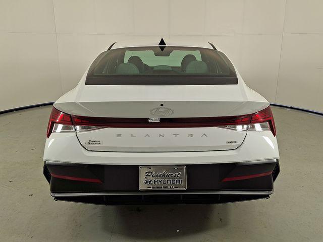 2026 Hyundai Elantra Hybrid Limited