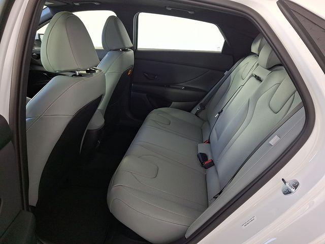2026 Hyundai Elantra Hybrid Limited