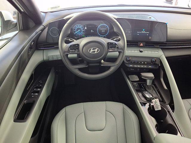 2026 Hyundai Elantra Hybrid Limited