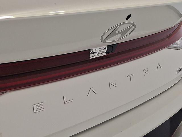 2026 Hyundai Elantra Hybrid Limited