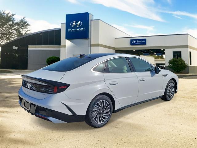2026 Hyundai Sonata Hybrid SEL