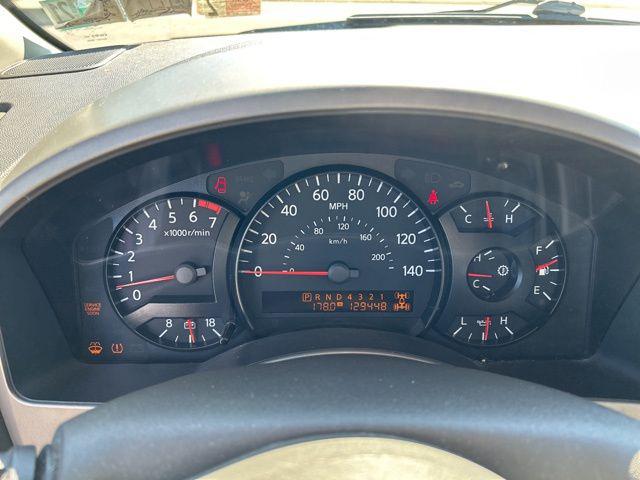 2004 Nissan Titan SE