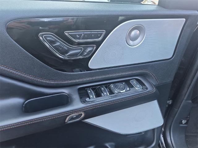 2025 Lincoln Aviator Black Label