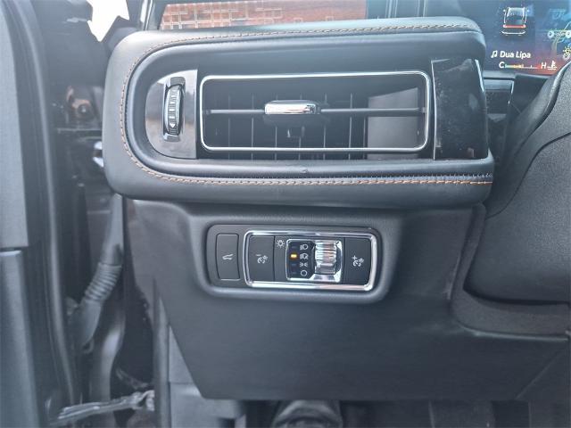 2025 Lincoln Aviator Black Label