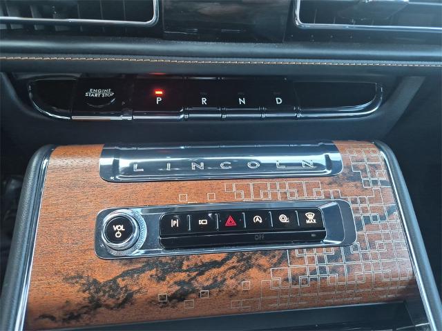 2025 Lincoln Aviator Black Label