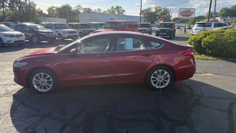 2019 Ford Fusion Hybrid SE